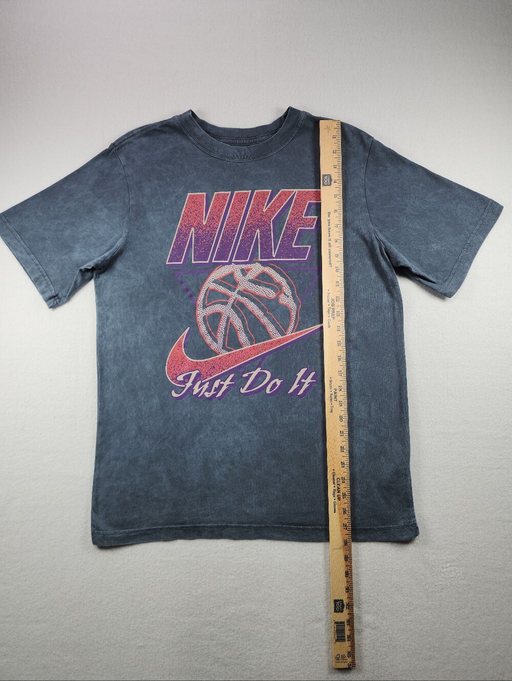 Nike Women's Just Do It Basketball Graphic Tee Vintage Wash XS Gray - Picture 3 of 7